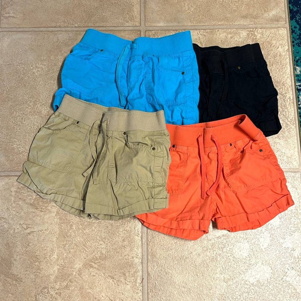 Arizona Jean Company, shorty shorts, size 10 regular